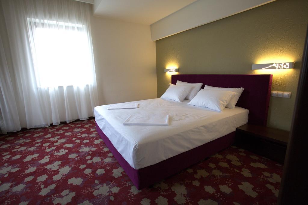 Hotel Relax Craiova Quarto foto